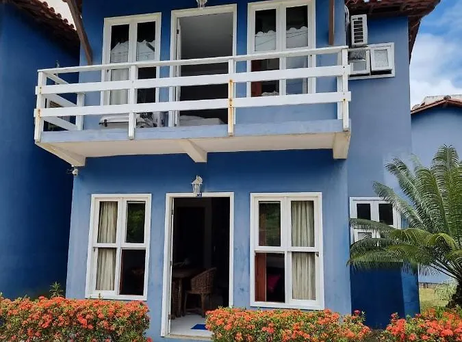 Acomodação a duas ruas da praia!